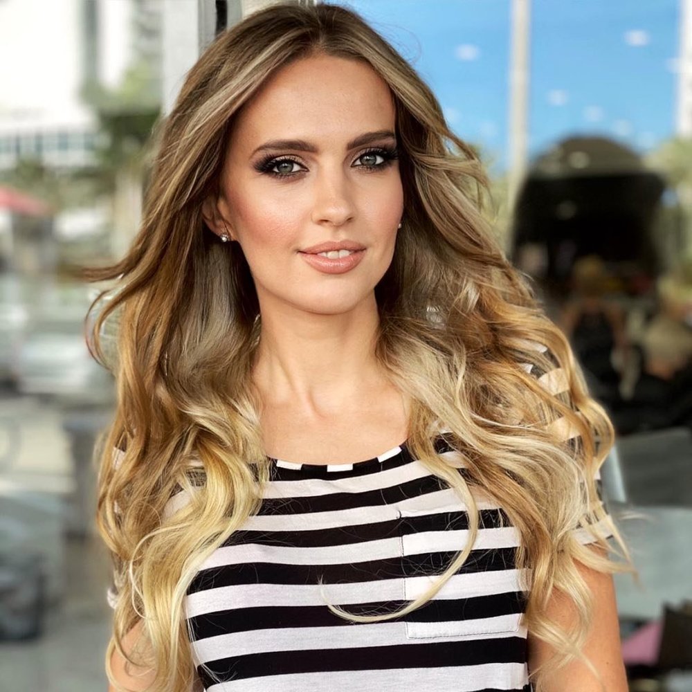 Meet your Posher, Юлия